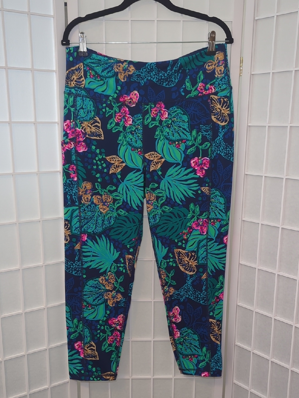 Lilly Pulitzer Luxletic Weekender High Rise Midi Leggings